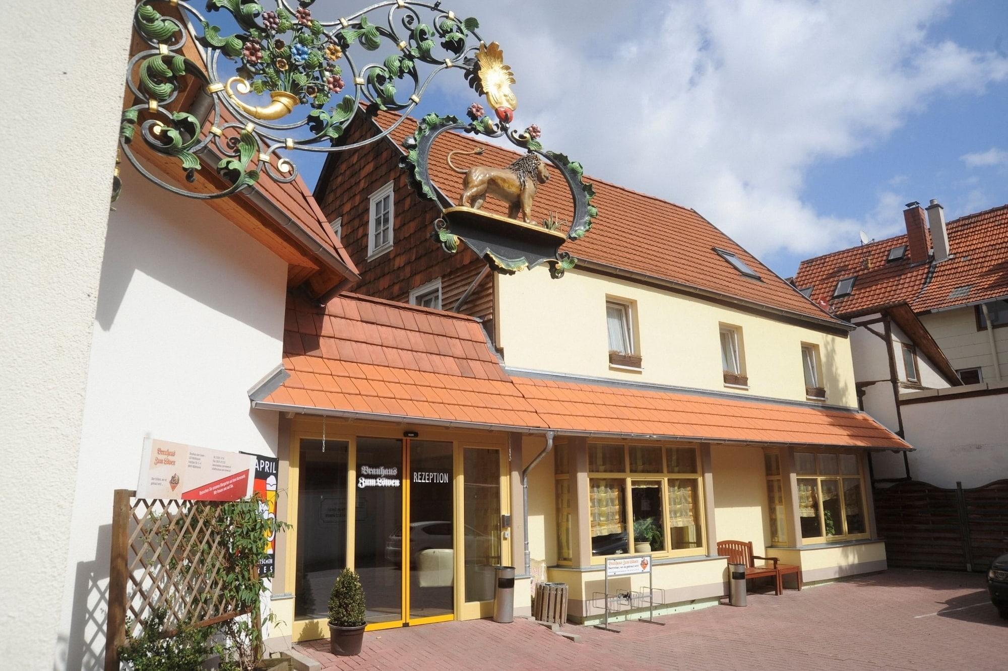 Brauhaus Zum Loewen Hotel Muhlhausen Bagian luar foto