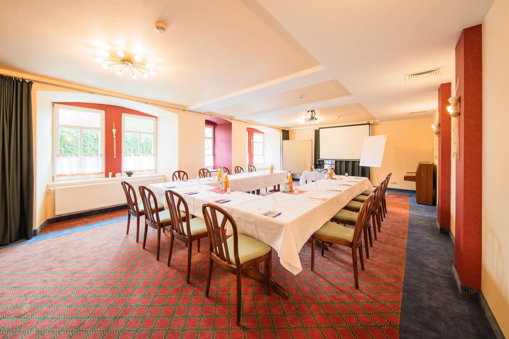 Brauhaus Zum Loewen Hotel Muhlhausen Bagian luar foto
