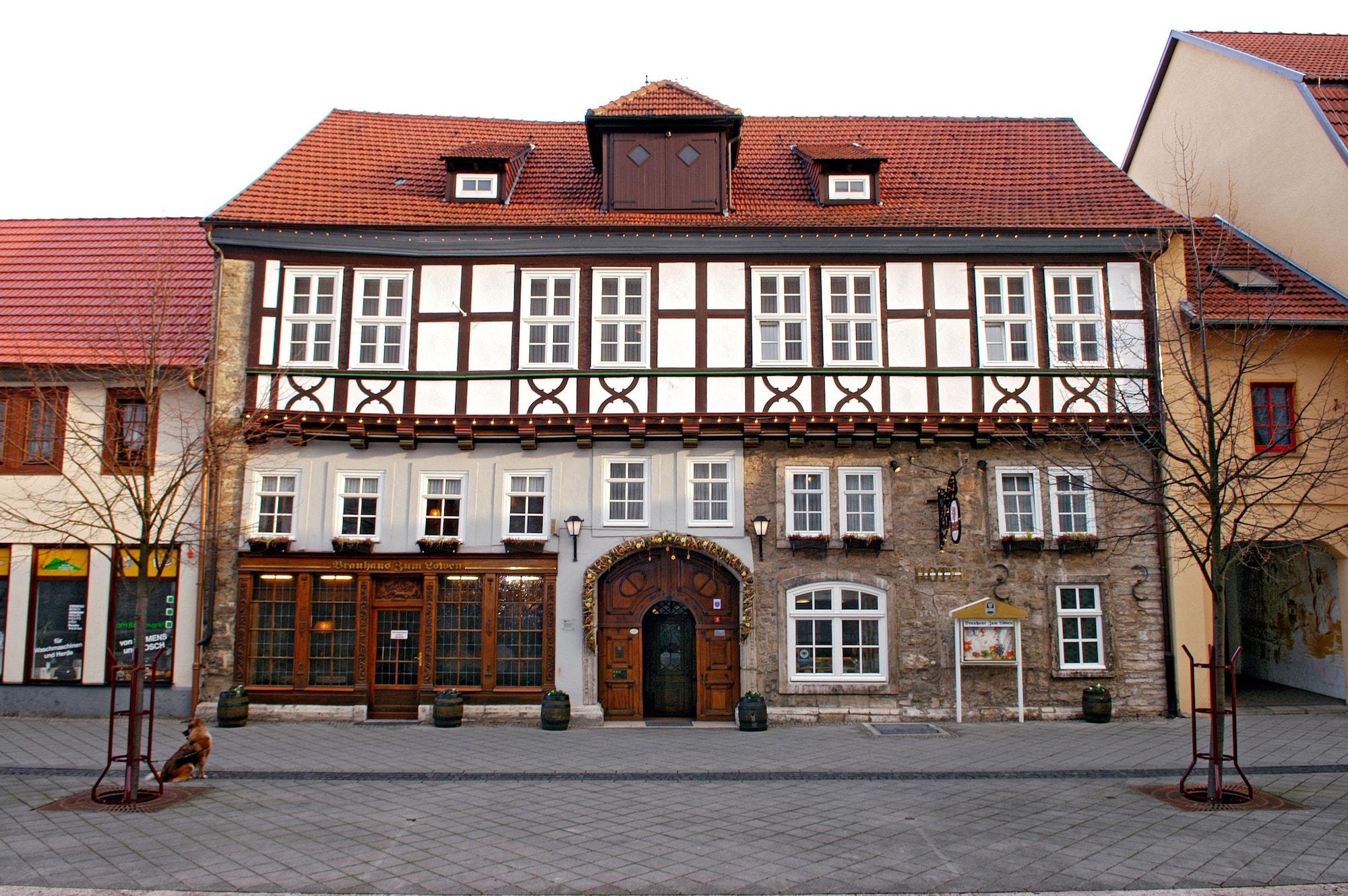 Brauhaus Zum Loewen Hotel Muhlhausen Bagian luar foto